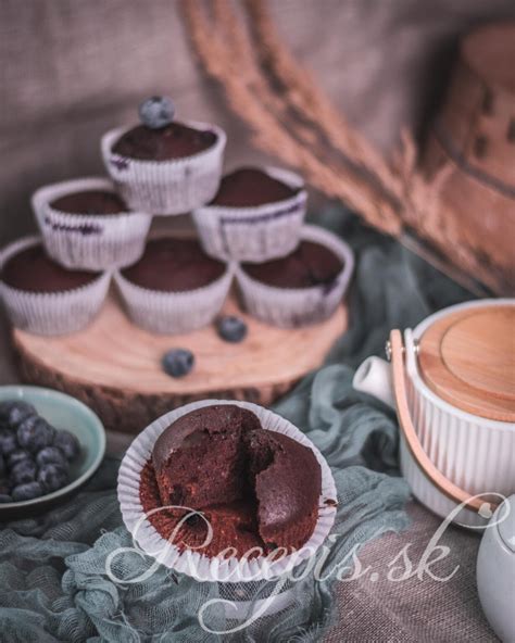 Muffiny pripravené s banánovým pyré namiesto vajec