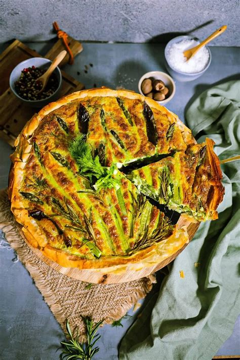 Variácie quiche s rôznymi prísadami