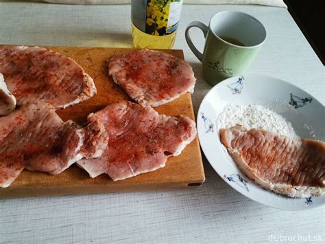 Hotový tanier s bravčovým karé a bulgurom