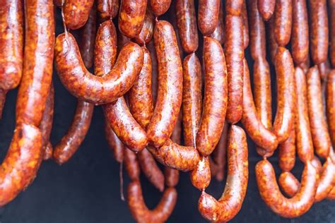 Rôzne druhy domácich klobás