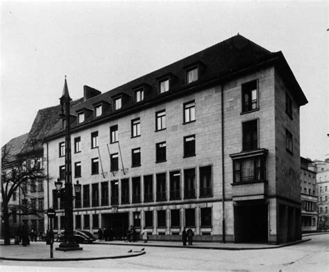 Historická fotografia reštaurácie Schweizerhaus