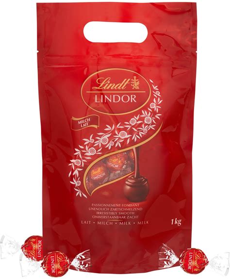 Rozplývajúce sa vnútro pralinky Lindor Milk