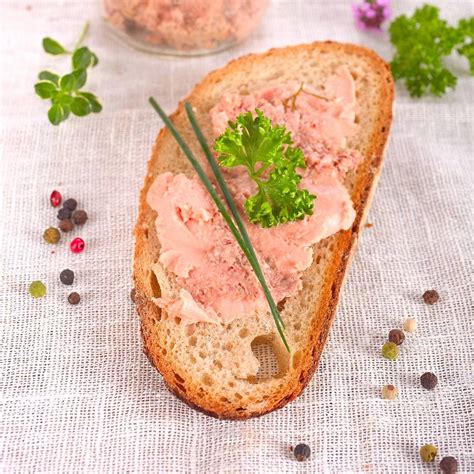 Ilustrácia pečeného diviačieho mäsa