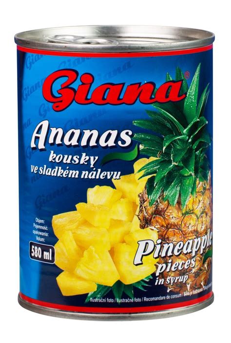 Čerstvý ananás a ananásový kompót