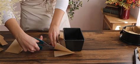 Ako vystrihnúť papier na pečenie do okrúhlej formy