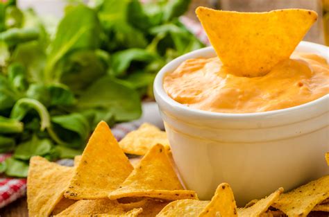 Syrová omáčka k nachos