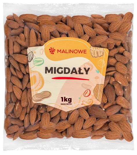 Rôzne mandľové produkty: lupienky, múka, celé mandle