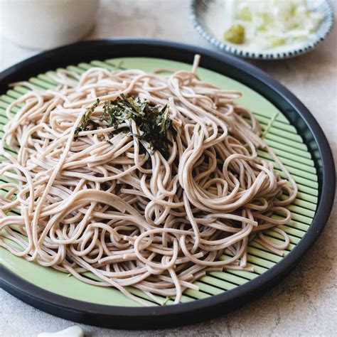 Servírovanie Zaru-soba