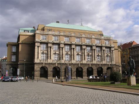 Budova Právnickej fakulty Univerzity Karlovej v Prahe