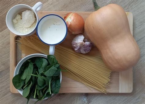 Ingrediencie pre vegánsku bešamelovú omáčku