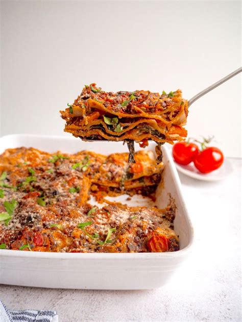 Vegánske lasagne pripravené na pečenie
