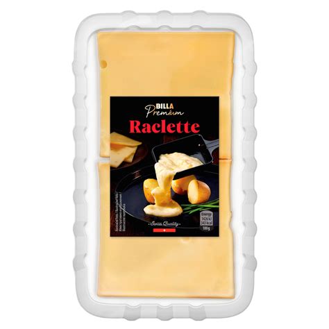 Raclette syr topiaci sa na panvičkách stolného grilu