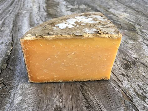 Fotografia syra Double Gloucester