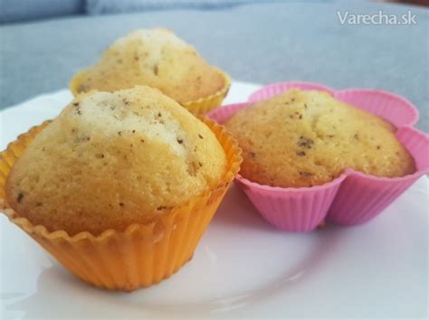 Hrnčekové Milka muffiny s kúskami čokolády