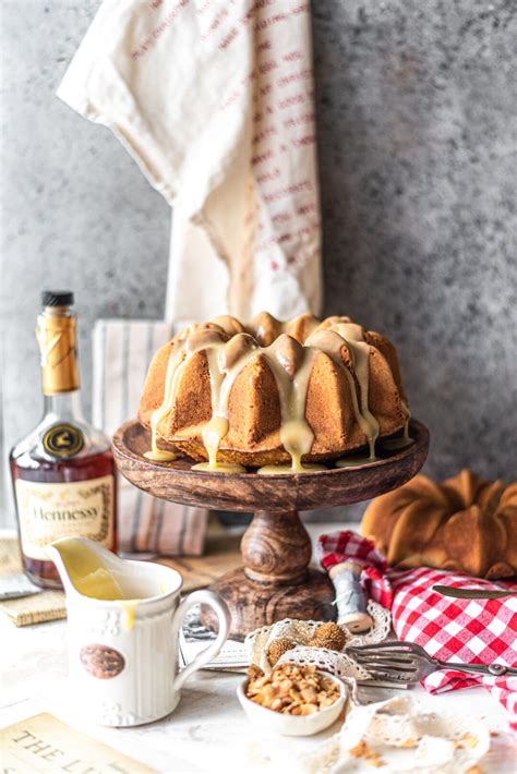 Hotová vegan rumová bábovka