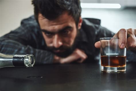 Štádiá alkoholizmu