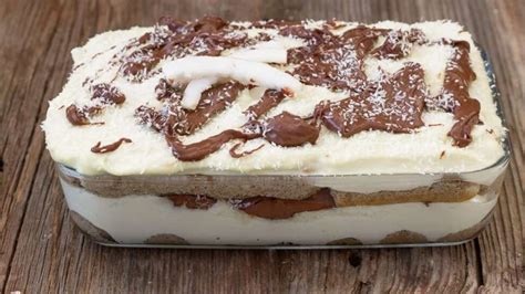 Tiramisu s vrstvami Nutelly a kokosu