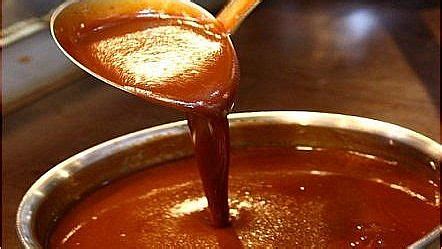 Zlatohnedé pečené kosti pre intenzívnu chuť Demi Glace