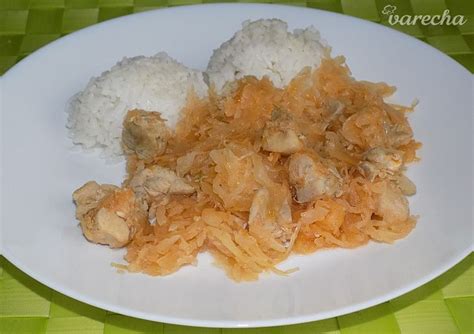 Schéma vrstvenia ingrediencií v koložvárskej kapuste