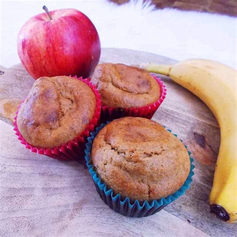 Ingrediencie na banánovo-jablkové muffiny