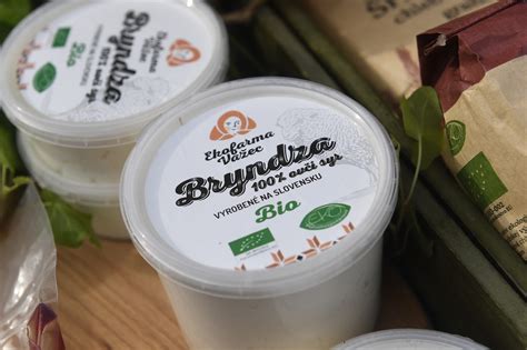 Pohľad na moderné balenie Liptovskej bryndze
