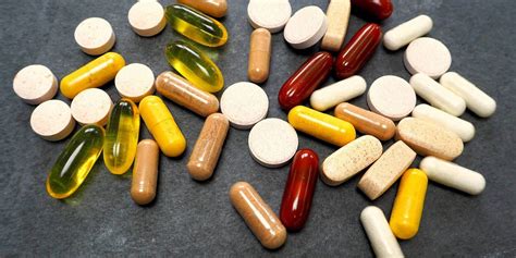 Ilustrácia rôznych foriem výživových doplnkov