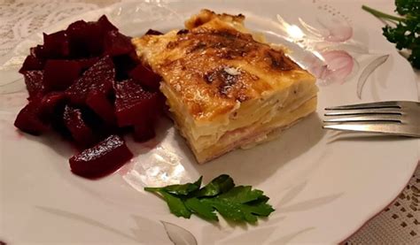 Zapečené cannelloni so zlatistým syrom