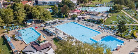 Logo spoločnosti Istermeat Dunajská Streda