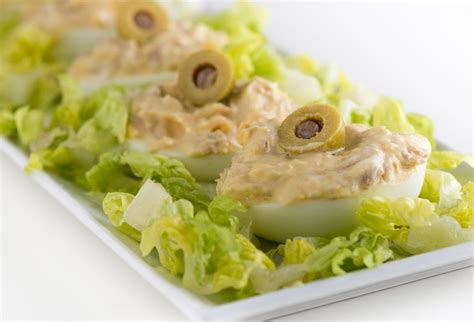 Grafika s možnými ingredienciami do plnených bagiet