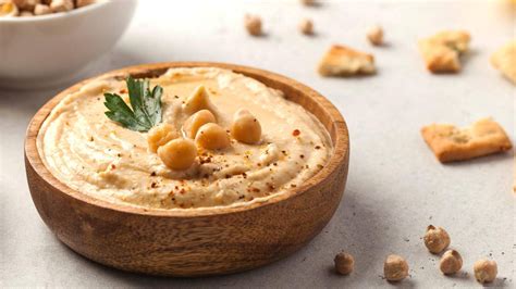 hotový cícerový hummus