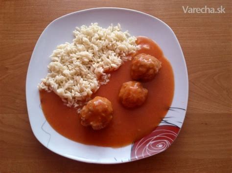 Paradajková omáčka s ajvarom