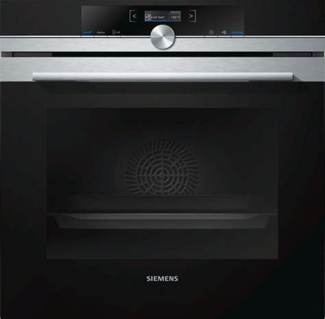 Vstavaná rúra Siemens iQ700 HB675G0S1 v modernej kuchyni