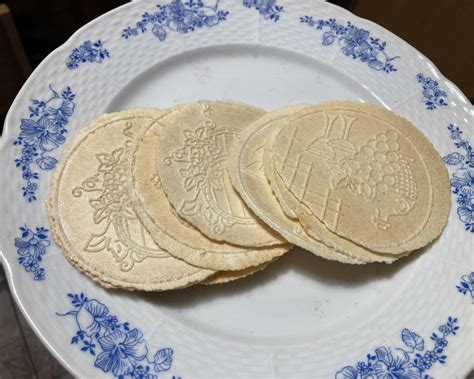 Detail zloženia jedlej oblátky