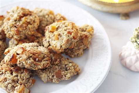 Ovsené cookies so sušenými marhuľami