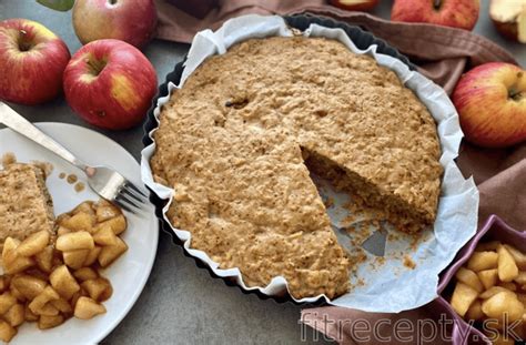 Jablkový koláč z ovsenej múky