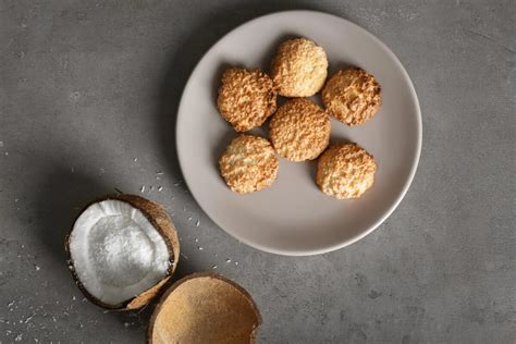 Ingrediencie na kokosové sušienky bez vajec