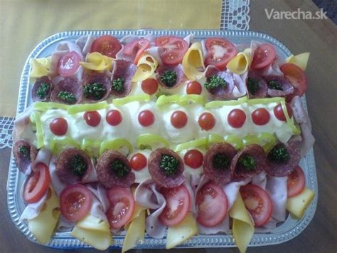 Bohato obložené ruské vajcia