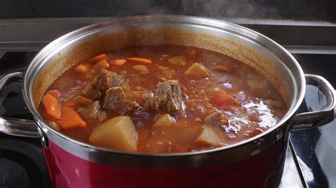 Základné ingrediencie na guláš