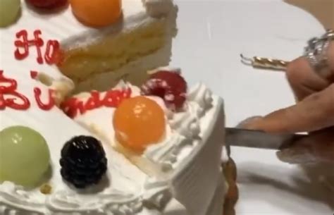 Technika krájania torty niťou