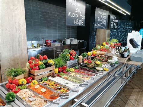 Ilustračná fotka rôznych slaných koláčov