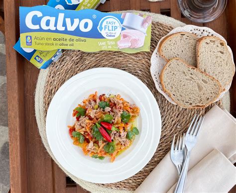 Obal Calvo Easy Flip® s tuniakom v olivovom oleji