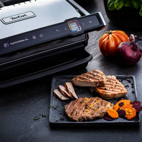 Tefal OptiGrill Elite XL s intuitívnym ovládacím panelom