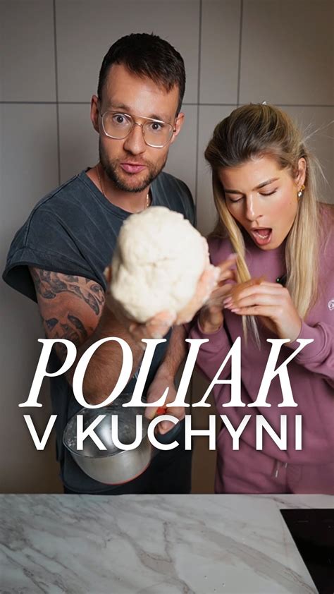 Infografika s užitočnými tipmi pre pečenie štrúdle (napr. správna múka, teplota, čas pečenia)