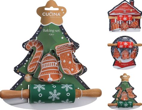 Rôzne typy vianočných foriem na pečenie
