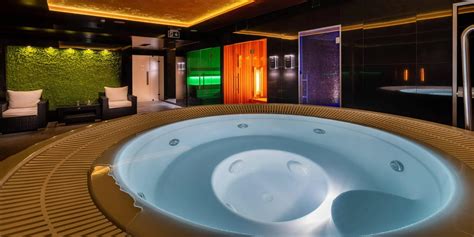 Relax vo wellness centre
