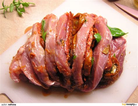 Pečená mangalica z dobovej pece