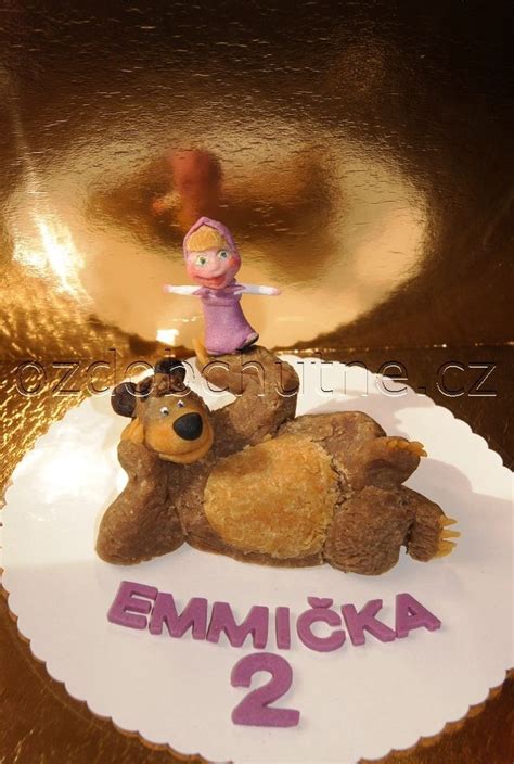 Marcipánové sovičky na torte