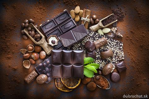 Tabuľka s nutričnými hodnotami tmavej čokolády
