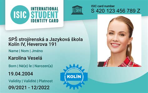 Ilustrácia: Študent s ISIC kartou platí za cestovné