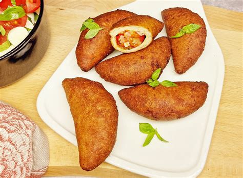 Čerstvo vyprážané panzerotti